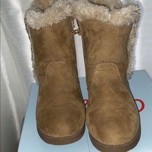 Tan faux suede girls boots size 2
